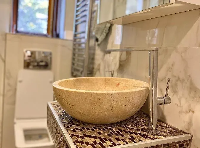 Rose Апартаменты *